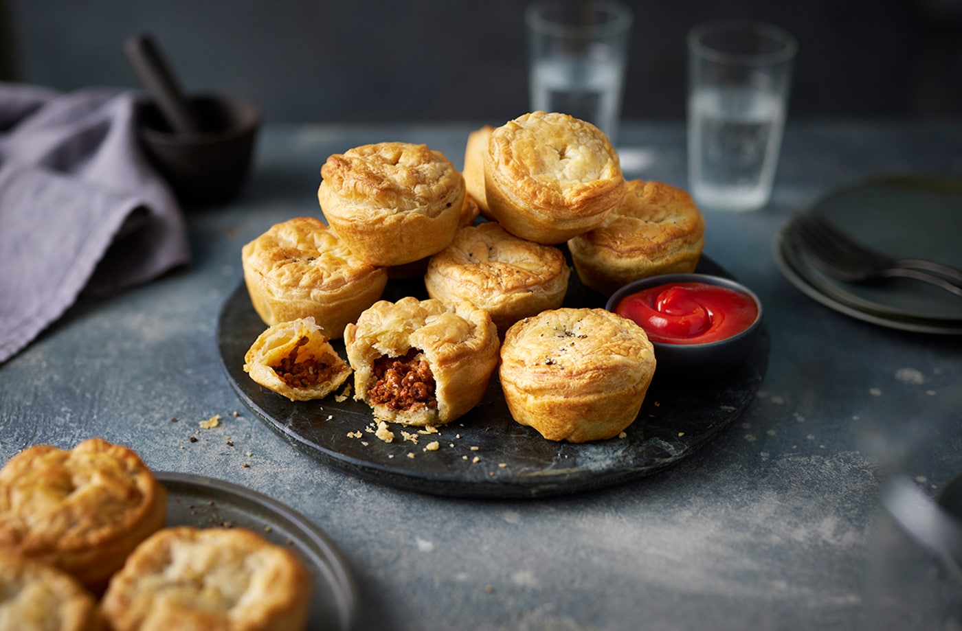 Vegan Aussie party pies