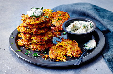 Image of "Carrot and parsnip fritters with garlic mayo"