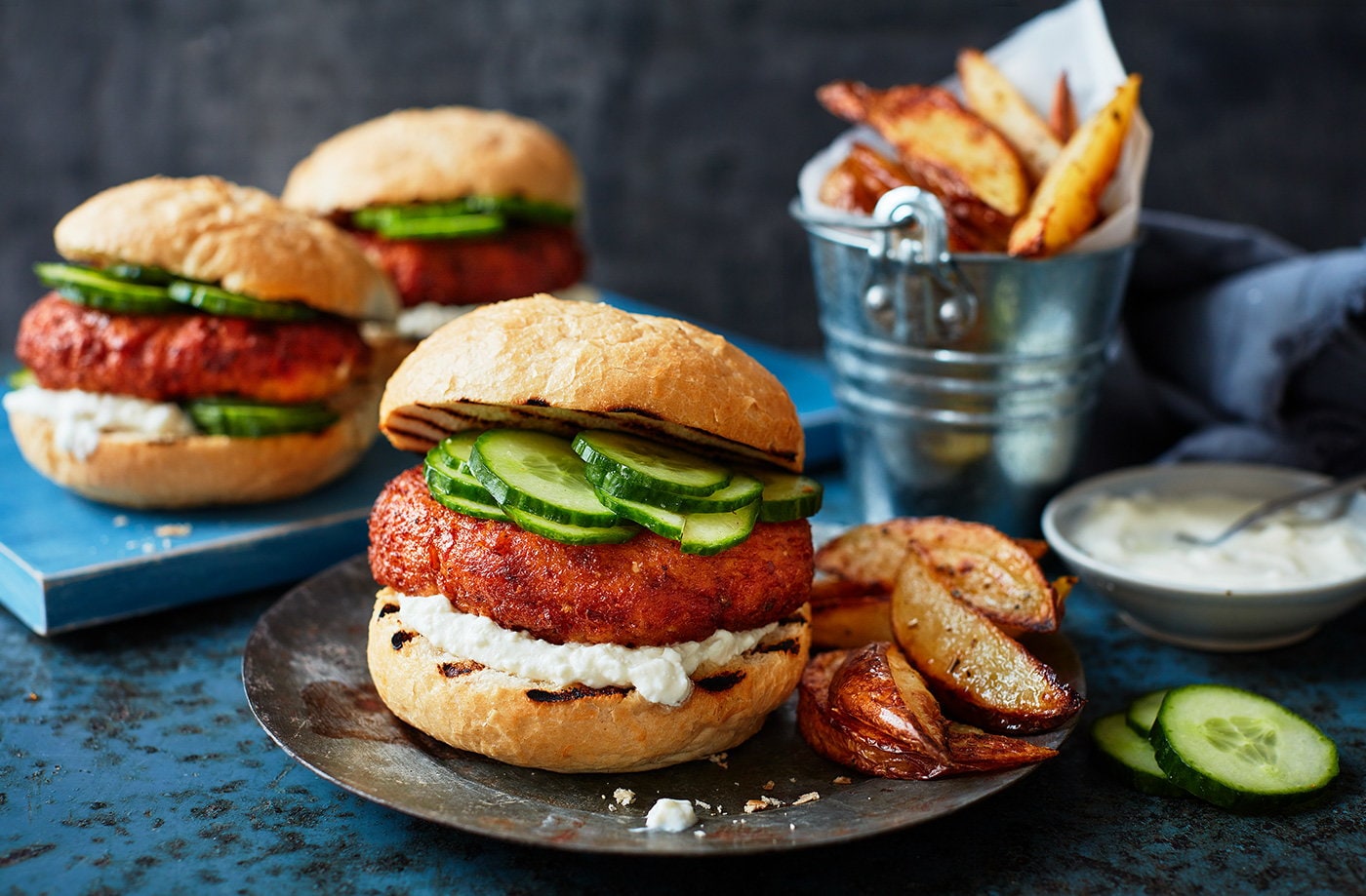 Feta falafel burgers with wedges