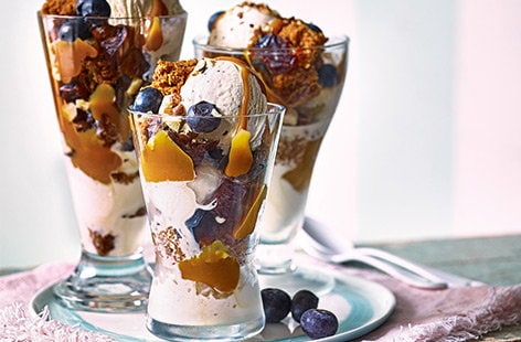Image of "Mini sticky toffee sundaes"