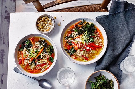 Image of "Japanese rice bowl with kale chips "