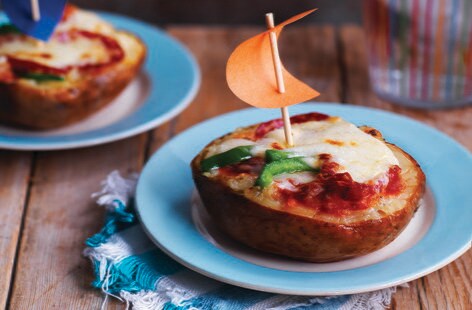 Image of "Mini pizza potato sail boats"