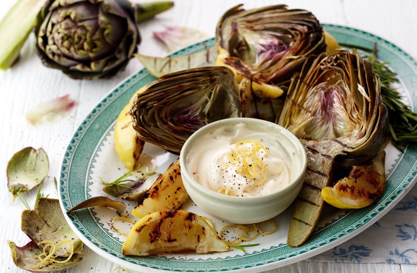 Griddled artichokes with lemon aïoli