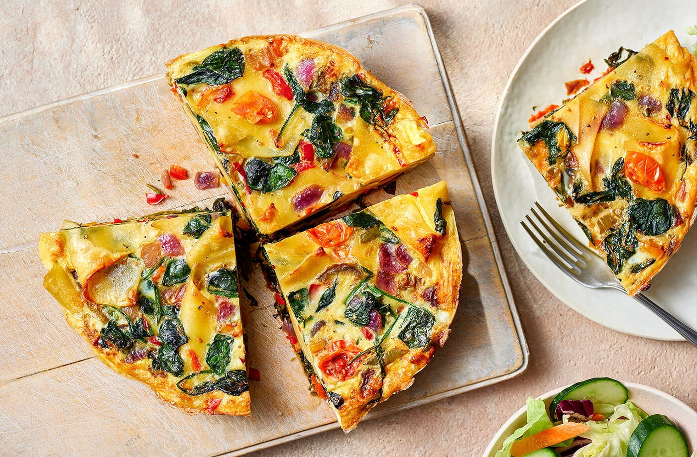 Pepper and tomato pasta frittata