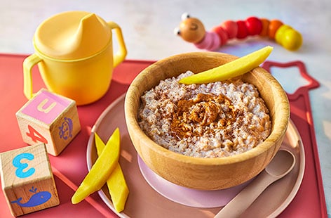 Image of "Tropical porridge with mango"