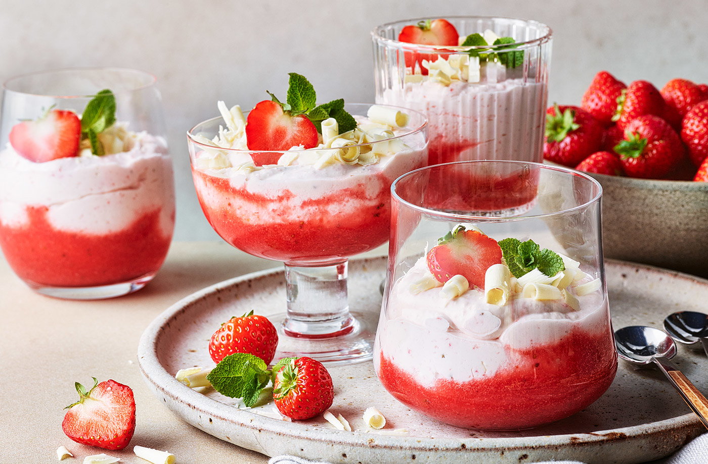 Strawberry and white chocolate mousse