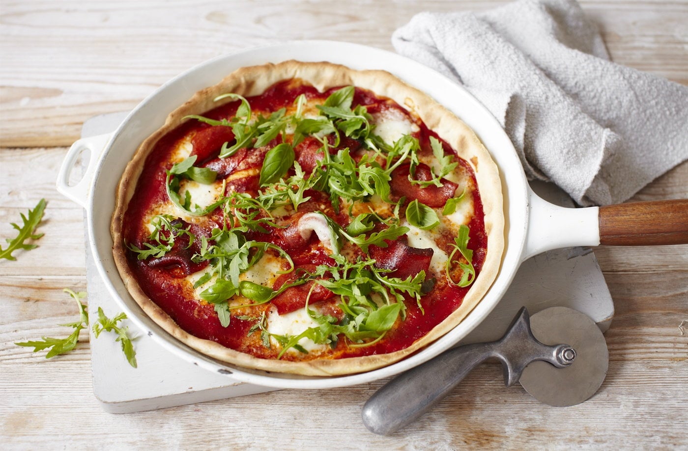 Instant pepperoni and rocket pizza