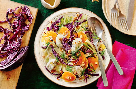 Image of "Red cabbage, clementine and mozzarella salad"