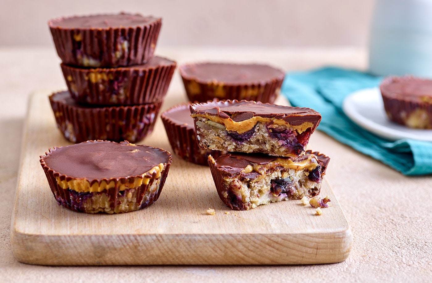Banana and blueberry chocolate peanut butter cups