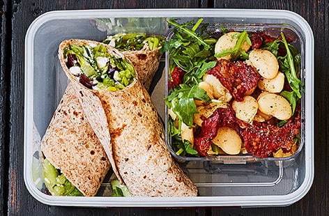 Image of "Greek salad wraps"