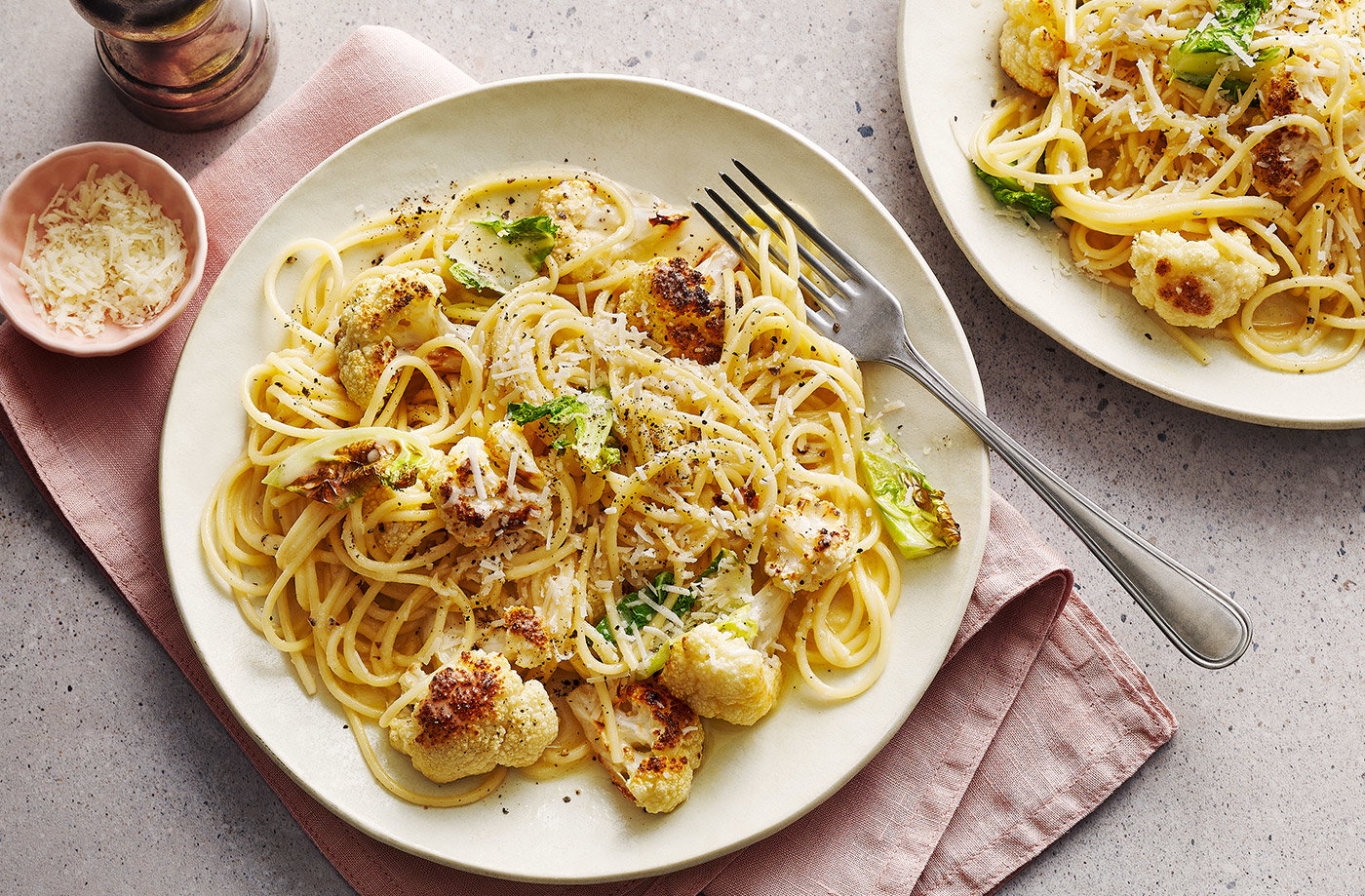 Cauliflower cheese and black pepper pasta