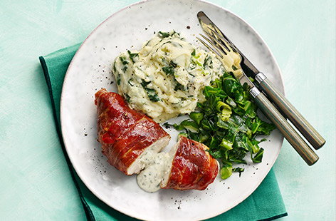 Image of "5-ingredient stuffed chicken breasts"
