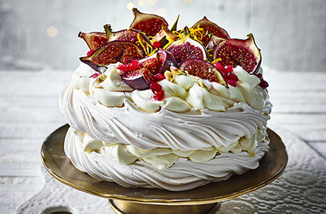 Image of "Fig and cardamom Pavlova"