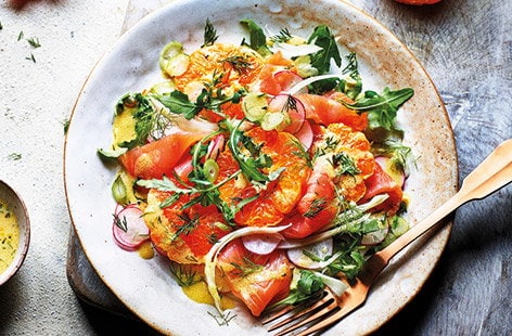 Image of "Clementine and smoked salmon salad"
