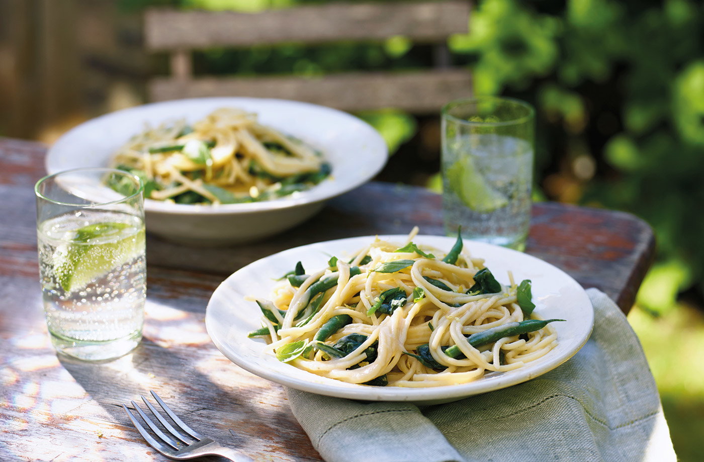 Creamy bean and lemon spaghetti