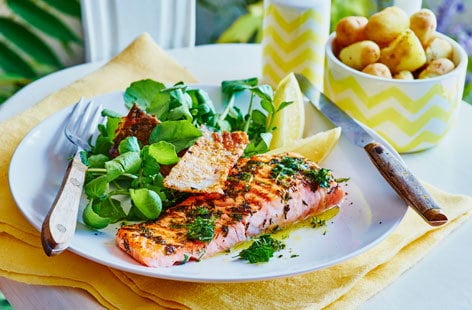 Image of "Barbecued lemon and herb salmon"