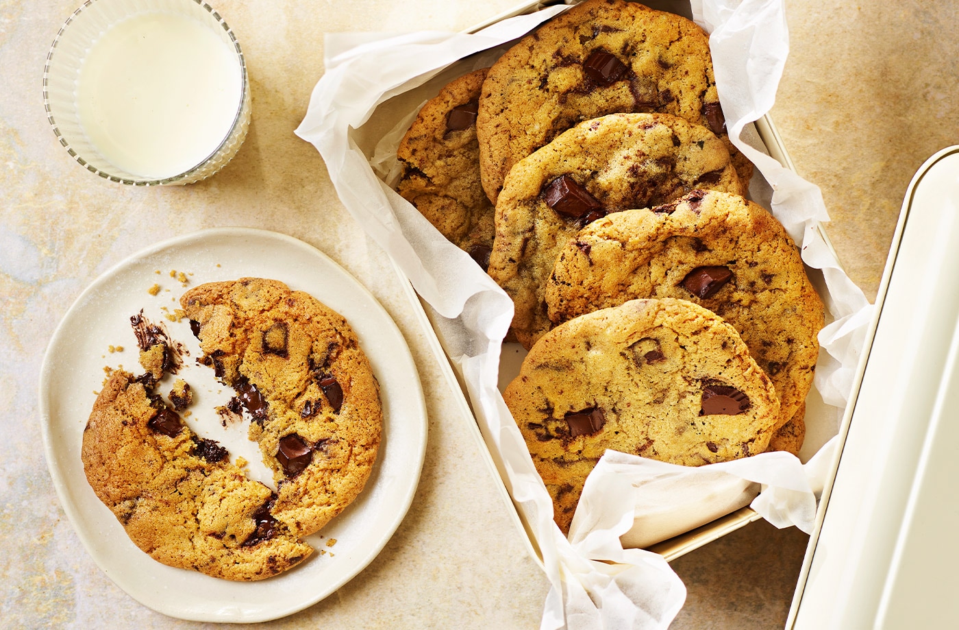 Crispy-but-chewy choc-chip cookies