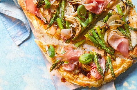 Asparagus, prosciutto and goat's cheese tart