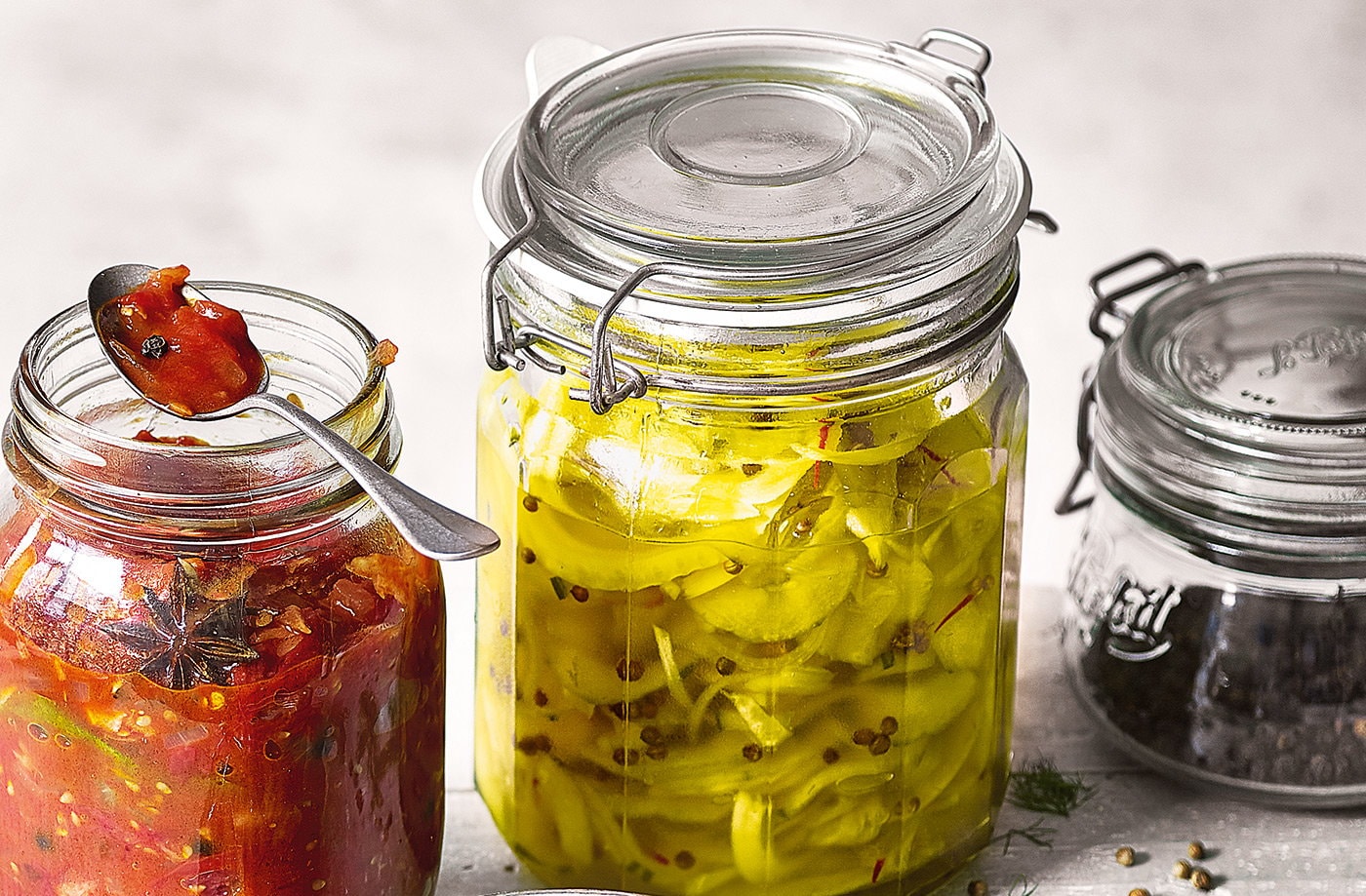 Quick cucumber and fennel pickle